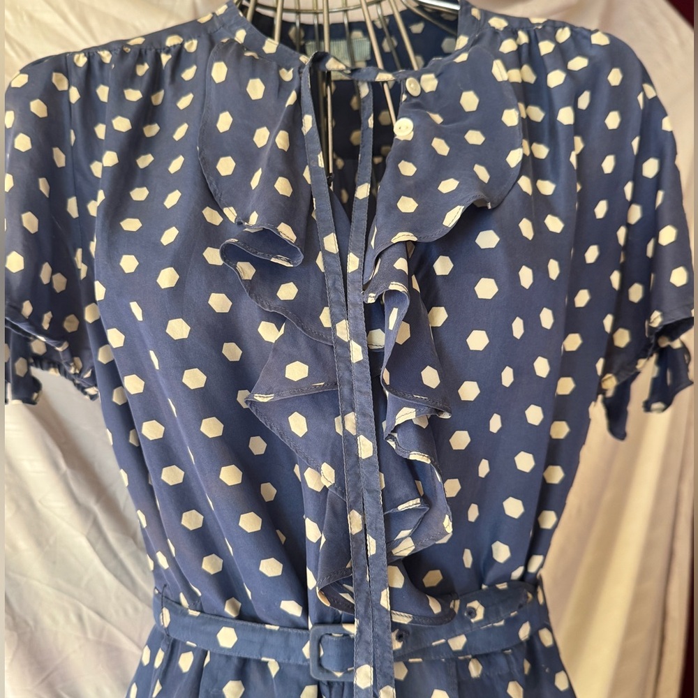 100% Silk, Hexagon Dot Dress, purchased at Anthropologie, Size 8 - Picture 4 of 9